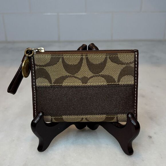 Coach Wallet Jacquard Signature Logo Stripe Legacy Sateen Interior Card Holder - Picture 4 of 10